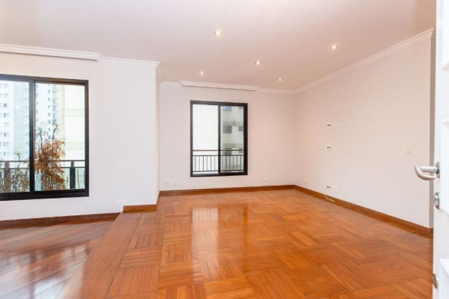 Imagem Apartamento com 3 Quartos à Venda, 205 m² em Itaim Bibi - São Paulo Imagem Apartamento com 3 Quartos à Venda, 205 m² em Itaim Bibi - São Paulo