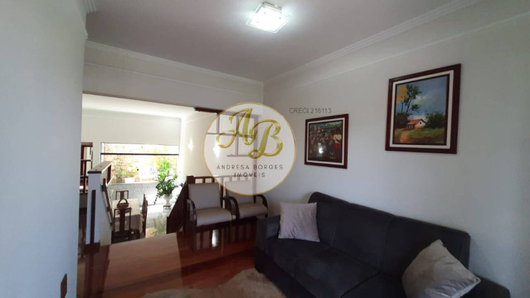 Imagem Casa com 3 Quartos à Venda, 250 m² em Jardim Integração - Franca