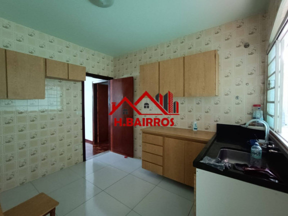 Casa com 3 Quartos para Alugar, 260 m² em Jardim Das Indústrias - São José Dos Campos