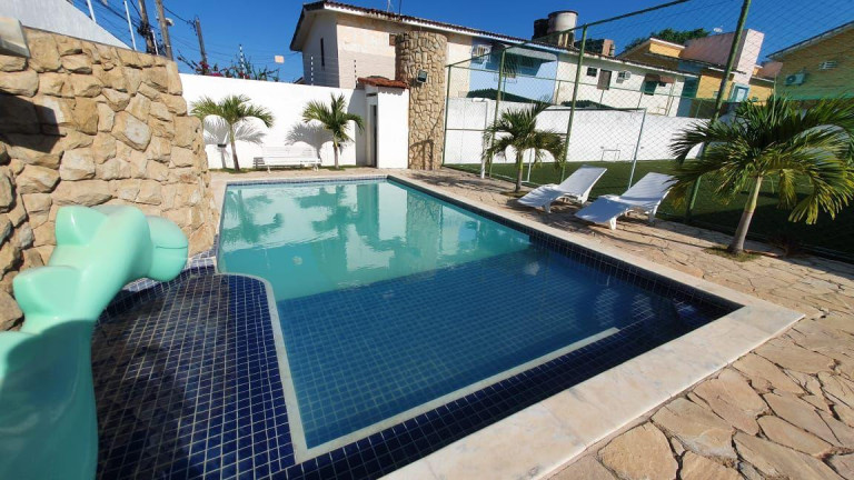 Imagem Casa com 5 Quartos à Venda, 220 m² em Maria Farinha - Paulista