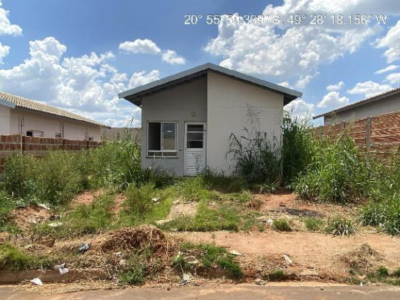 Casa com 2 Quartos à Venda, 200 m² em Bady Bassitt