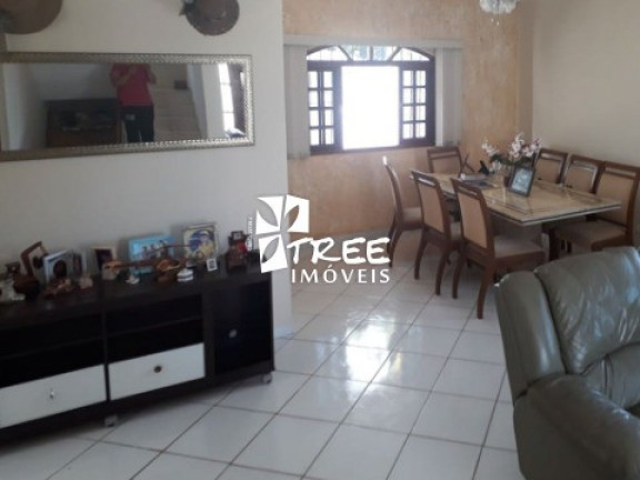 Imagem Casa com 3 Quartos à Venda, 300 m² em Copaco - Arujá Imagem Casa com 3 Quartos à Venda, 300 m² em Copaco - Arujá