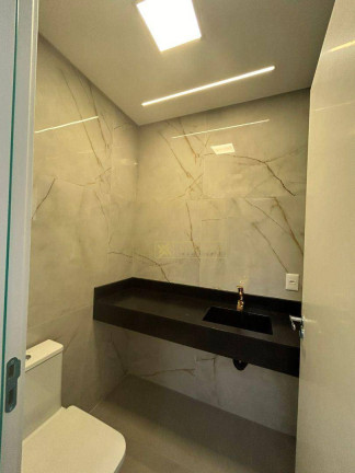 Imagem Casa com 3 Quartos à Venda, 177 m² em Estreito - Florianópolis