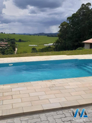 Chácara com 2 Quartos à Venda, 130 m² em Joanópolis