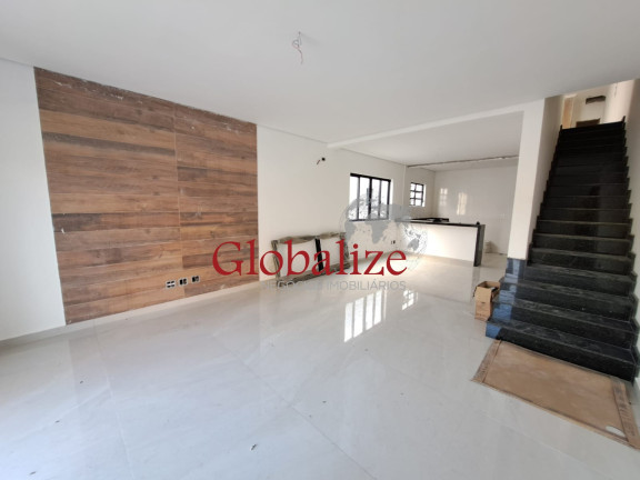 Casa com 3 Quartos à Venda, 100 m² em Embaré - Santos