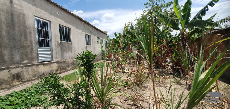 Imagem Casa com 4 Quartos à Venda,  em Novo Retiro - Esmeraldas