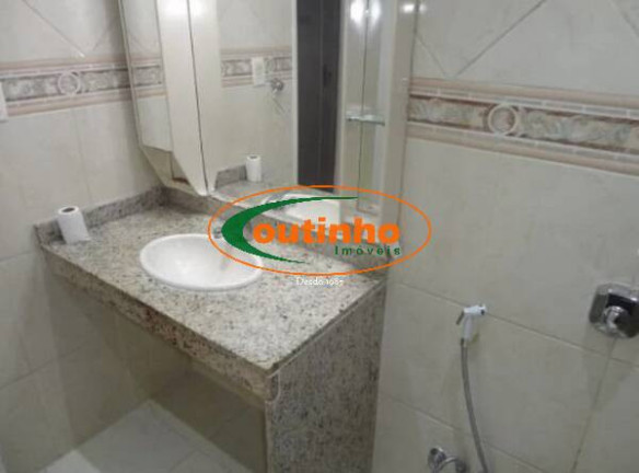 Imagem Apartamento com 3 Quartos à Venda, 118 m² em Tijuca - Rio De Janeiro Imagem Apartamento com 3 Quartos à Venda, 118 m² em Tijuca - Rio De Janeiro