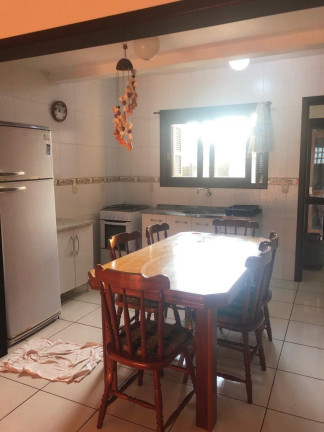Imagem Sobrado com 4 Quartos à Venda, em Avenida Beira Mar - Tramandai Imagem Sobrado com 4 Quartos à Venda, em Avenida Beira Mar - Tramandai