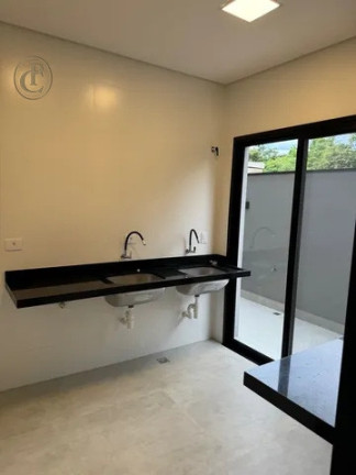 Imagem Sobrado com 5 Quartos à Venda, 400 m² em Jardim Do Golfe 2 - São José Dos Campos Imagem Sobrado com 5 Quartos à Venda, 400 m² em Jardim Do Golfe 2 - São José Dos Campos