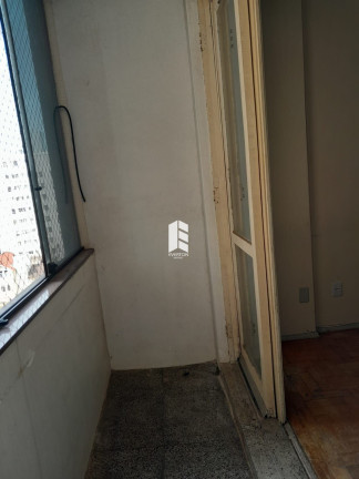 Imagem Apartamento com 4 Quartos à Venda, 130 m² em Centro - Santa Maria