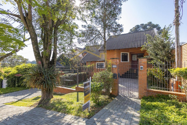 Imagem Casa com 5 Quartos à Venda, 452 m² em Vista Alegre - Curitiba