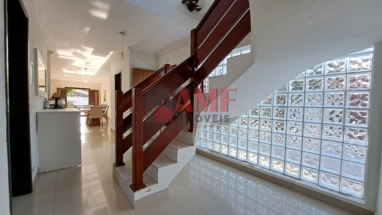 Imagem Sobrado com 6 Quartos à Venda, 326 m² em Cibratel Ii - Itanhaém Imagem Sobrado com 6 Quartos à Venda, 326 m² em Cibratel Ii - Itanhaém
