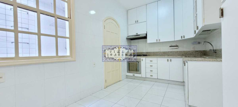 Imagem Imóvel com 2 Quartos à Venda, 102 m² em Copacabana - Rio De Janeiro