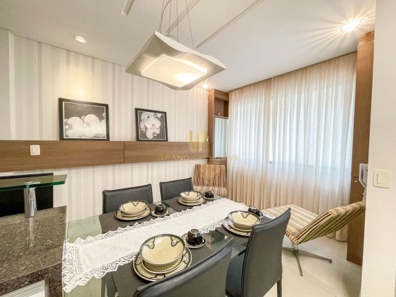 Imagem Apartamento com 2 Quartos à Venda, 87 m² em Centro - Balneário Camboriú Imagem Apartamento com 2 Quartos à Venda, 87 m² em Centro - Balneário Camboriú