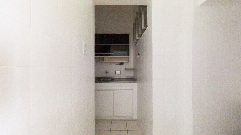Imagem Imóvel com 3 Quartos à Venda, em Copacabana - Rio De Janeiro Imagem Imóvel com 3 Quartos à Venda, em Copacabana - Rio De Janeiro