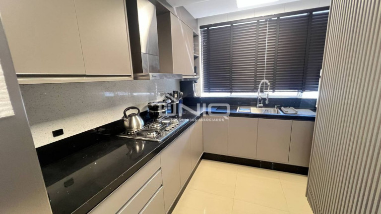 Imagem Apartamento com 3 Quartos à Venda, 175 m² em Centro - Pato Branco