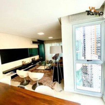Imagem Apartamento com 2 Quartos à Venda, 158 m² em Centro - Balneário Camboriú