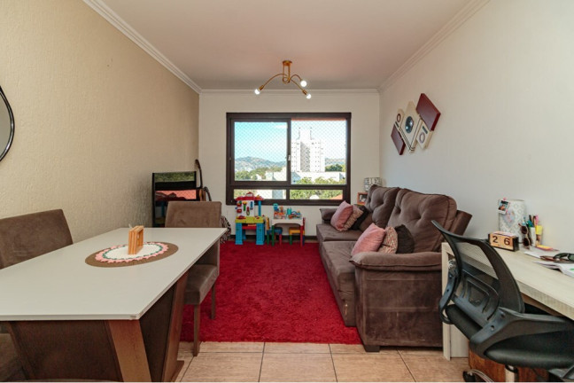 Imagem Apartamento com 2 Quartos à Venda, 76 m² em Jardim Do Salso - Porto Alegre