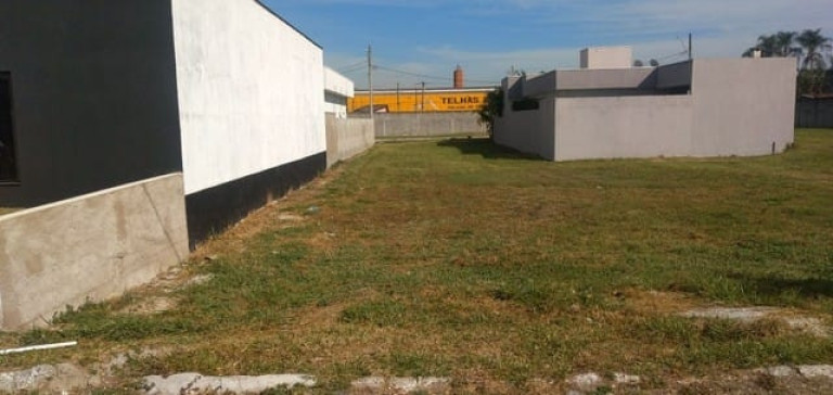 Terreno em Condomínio à Venda, 250 m² em Parque São Luís - Taubaté