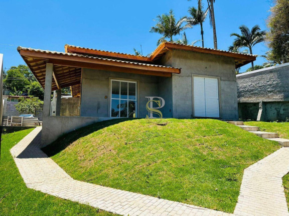 Casa com 3 Quartos à Venda, 133 m² em Terra Preta - Mairiporã