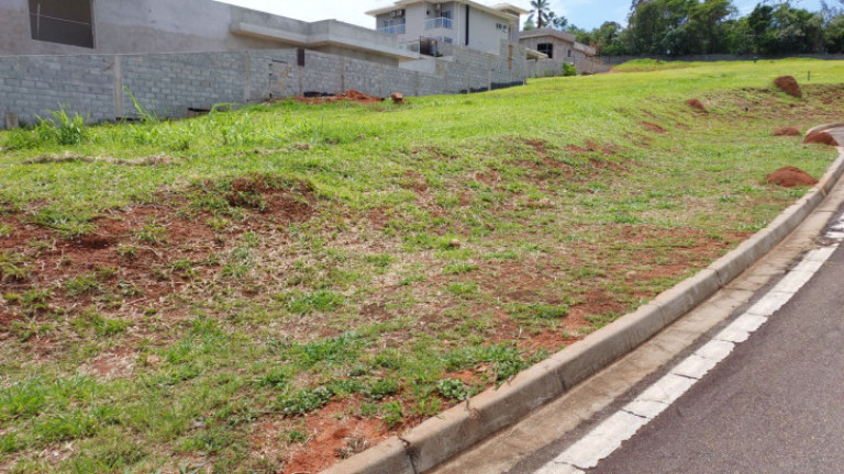 Terreno à Venda, 622 m² em Condominio Quintas Da Boa Vista - Atibaia