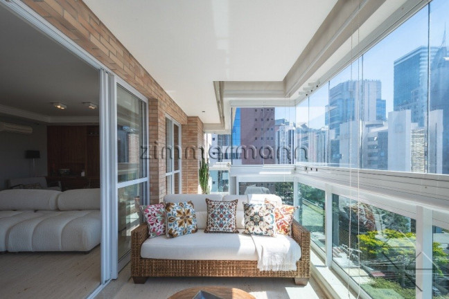Imagem Apartamento com 4 Quartos à Venda, 450 m² em Brooklin - São Paulo Imagem Apartamento com 4 Quartos à Venda, 450 m² em Brooklin - São Paulo