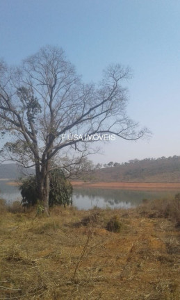 Imagem Terreno à Venda, 2.450 m² em Zona Rural - Capitólio