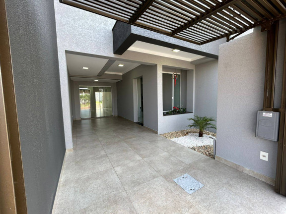 Imagem Sobrado com 3 Quartos à Venda, 121 m² em Floresta - Cascavel