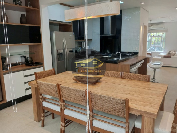Imagem Casa de Condomínio com 4 Quartos à Venda, 130 m² em Juquehy - São Sebastião