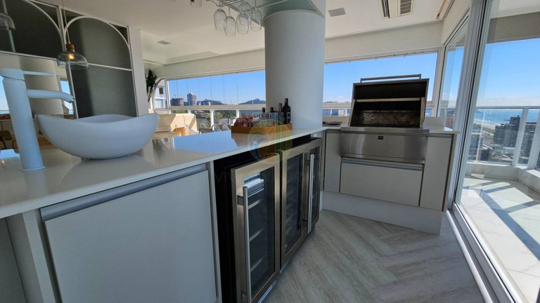 Imagem Apartamento com 4 Quartos à Venda, 222 m² em Praia Brava - Itajaí