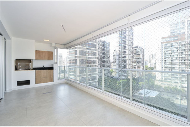 Imagem Imóvel com 2 Quartos à Venda,  em Cidade Monções - São Paulo