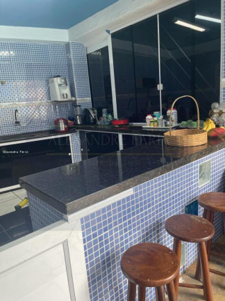 Imagem Casa com 2 Quartos para Temporada, 120 m² em Varadouro - São Sebastião