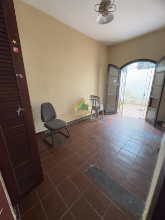 Imagem Casa com 5 Quartos à Venda, 210 m² em Centro - Ubatuba Imagem Casa com 5 Quartos à Venda, 210 m² em Centro - Ubatuba