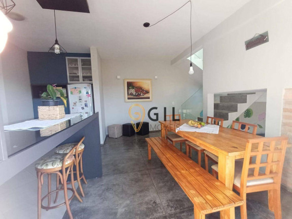 Imagem Sobrado com 3 Quartos à Venda, 280 m² em Centro - Guararema Imagem Sobrado com 3 Quartos à Venda, 280 m² em Centro - Guararema