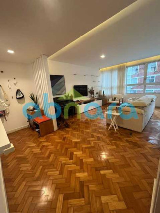 Imagem Apartamento com 3 Quartos à Venda, 135 m² em Copacabana - Rio De Janeiro Imagem Apartamento com 3 Quartos à Venda, 135 m² em Copacabana - Rio De Janeiro
