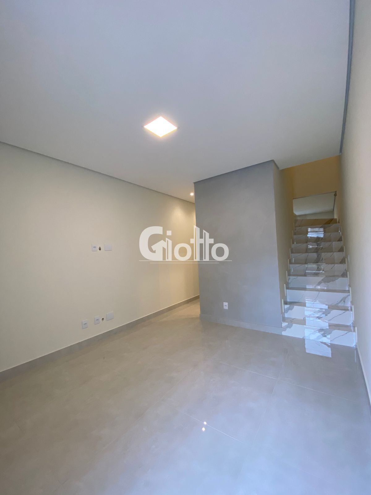 Imagem Sobrado com 2 Quartos à Venda, 85 m² em Jardins Do Paraíso - Mogi Das Cruzes