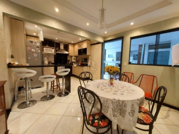 Imagem Casa com 6 Quartos à Venda, 284 m² em Guará Ii - Brasília