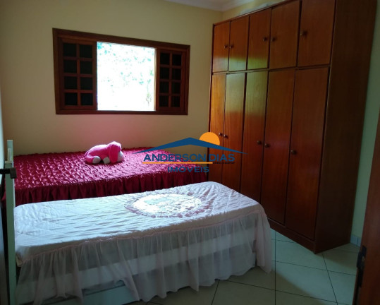 Imagem Casa com 3 Quartos à Venda, 250 m² em Massaguaçu - Caraguatatuba