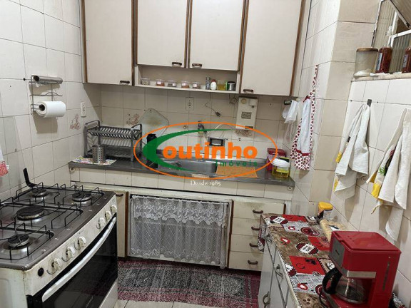 Imagem Casa com 3 Quartos à Venda, 140 m² em Vila Isabel - Rio De Janeiro Imagem Casa com 3 Quartos à Venda, 140 m² em Vila Isabel - Rio De Janeiro