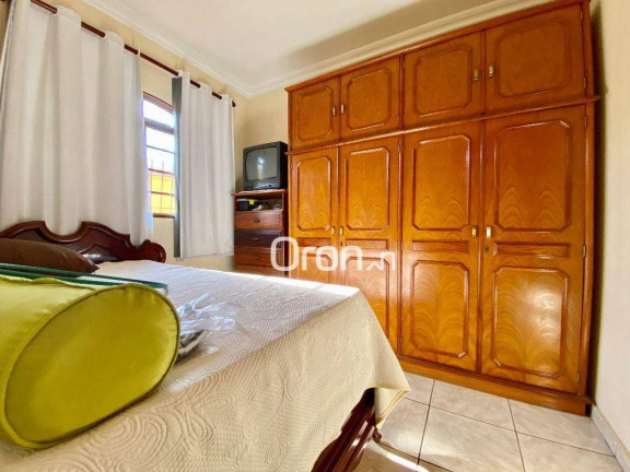 Imagem Sobrado com 5 Quartos à Venda, 420 m² em Santa Genoveva - Goiânia Imagem Sobrado com 5 Quartos à Venda, 420 m² em Santa Genoveva - Goiânia