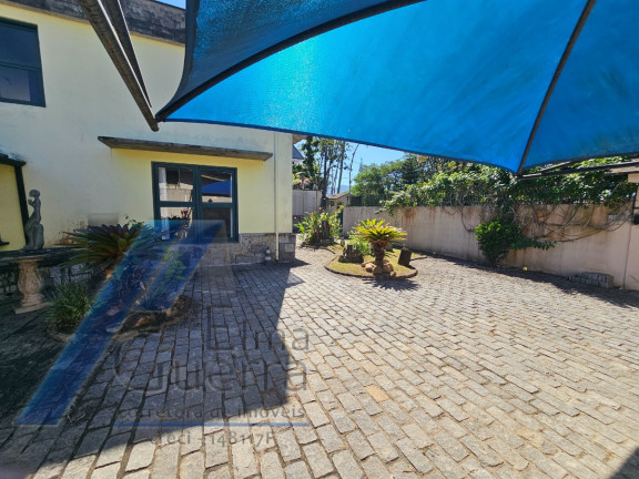 Imagem Casa com 5 Quartos à Venda, 196 m² em Centro - Ubatuba Imagem Casa com 5 Quartos à Venda, 196 m² em Centro - Ubatuba