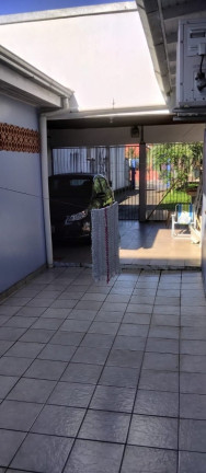 Imagem Casa com 2 Quartos à Venda, 78 m² em Vila Ipiranga - Porto Alegre Imagem Casa com 2 Quartos à Venda, 78 m² em Vila Ipiranga - Porto Alegre
