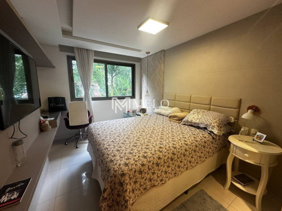 Casa com 4 Quartos à Venda, 190 m² em Graças - Recife