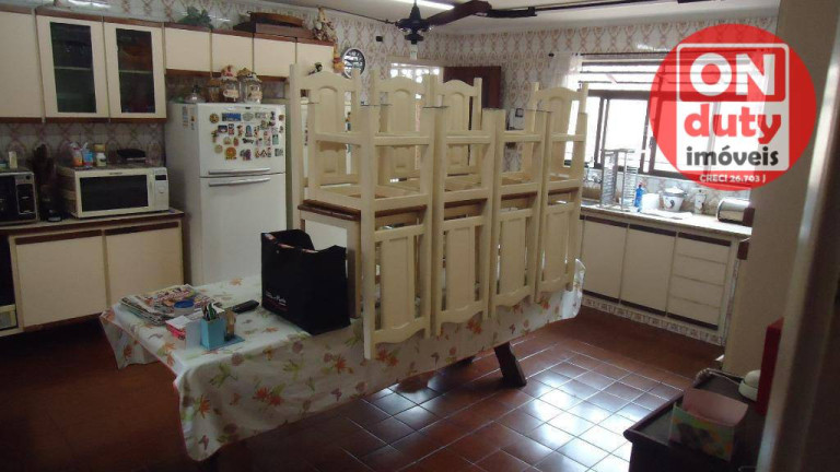 Imagem Sobrado com 4 Quartos à Venda, 400 m² em Marapé - Santos