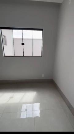 Imagem Casa com 3 Quartos à Venda, 105 m² em Residencial Recanto Do Bosque - Goiânia Imagem Casa com 3 Quartos à Venda, 105 m² em Residencial Recanto Do Bosque - Goiânia