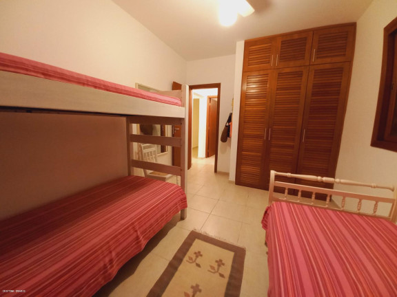 Imagem Casa com 5 Quartos à Venda, 462 m² em Jardim Virgínia - Guarujá Imagem Casa com 5 Quartos à Venda, 462 m² em Jardim Virgínia - Guarujá