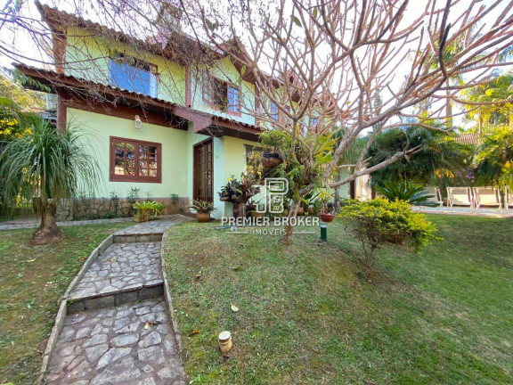 Imagem Casa com 4 Quartos à Venda, 235 m² em Albuquerque - Teresópolis Imagem Casa com 4 Quartos à Venda, 235 m² em Albuquerque - Teresópolis