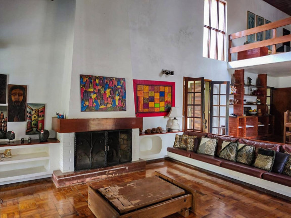 Imagem Casa com 5 Quartos à Venda, 500 m² em Cruzeiro - Teresópolis Imagem Casa com 5 Quartos à Venda, 500 m² em Cruzeiro - Teresópolis