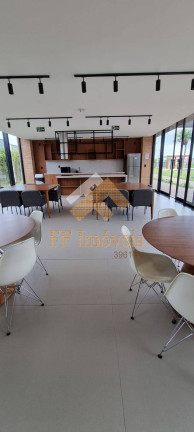 Imagem Terreno à Venda, 305 m² em São Carlos Imagem Terreno à Venda, 305 m² em São Carlos