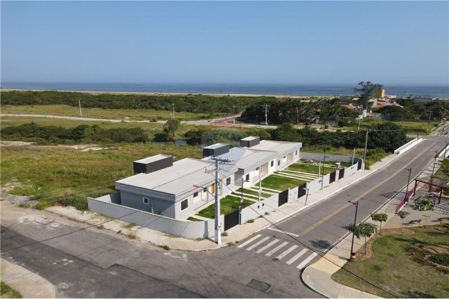 Imagem Casa de Condomínio com 2 Quartos à Venda, 80 m² em Itaipuaçu - Maricá Imagem Casa de Condomínio com 2 Quartos à Venda, 80 m² em Itaipuaçu - Maricá